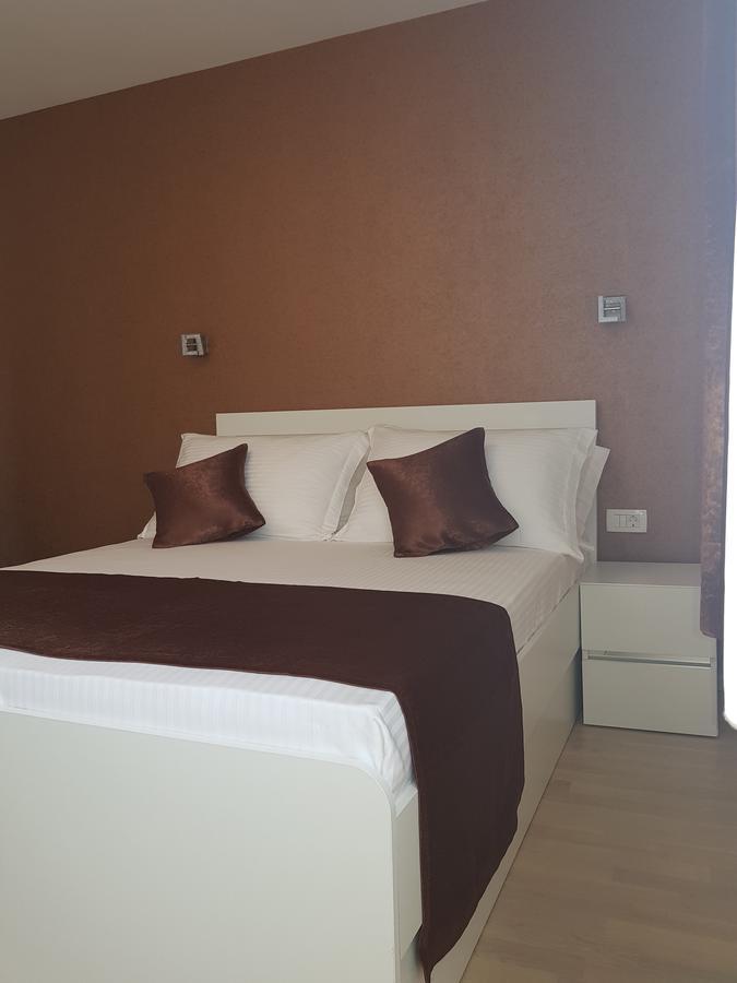 Apartments Petricevic Podstrana Exterior foto